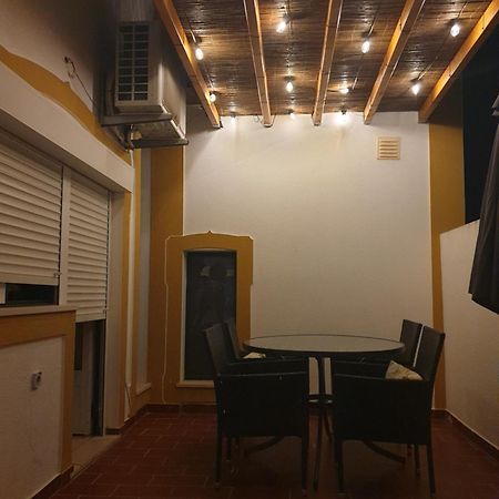 Home4U - Cosy Apartment With Fantastic Terrace カバナス・デ・タビラ エクステリア 写真