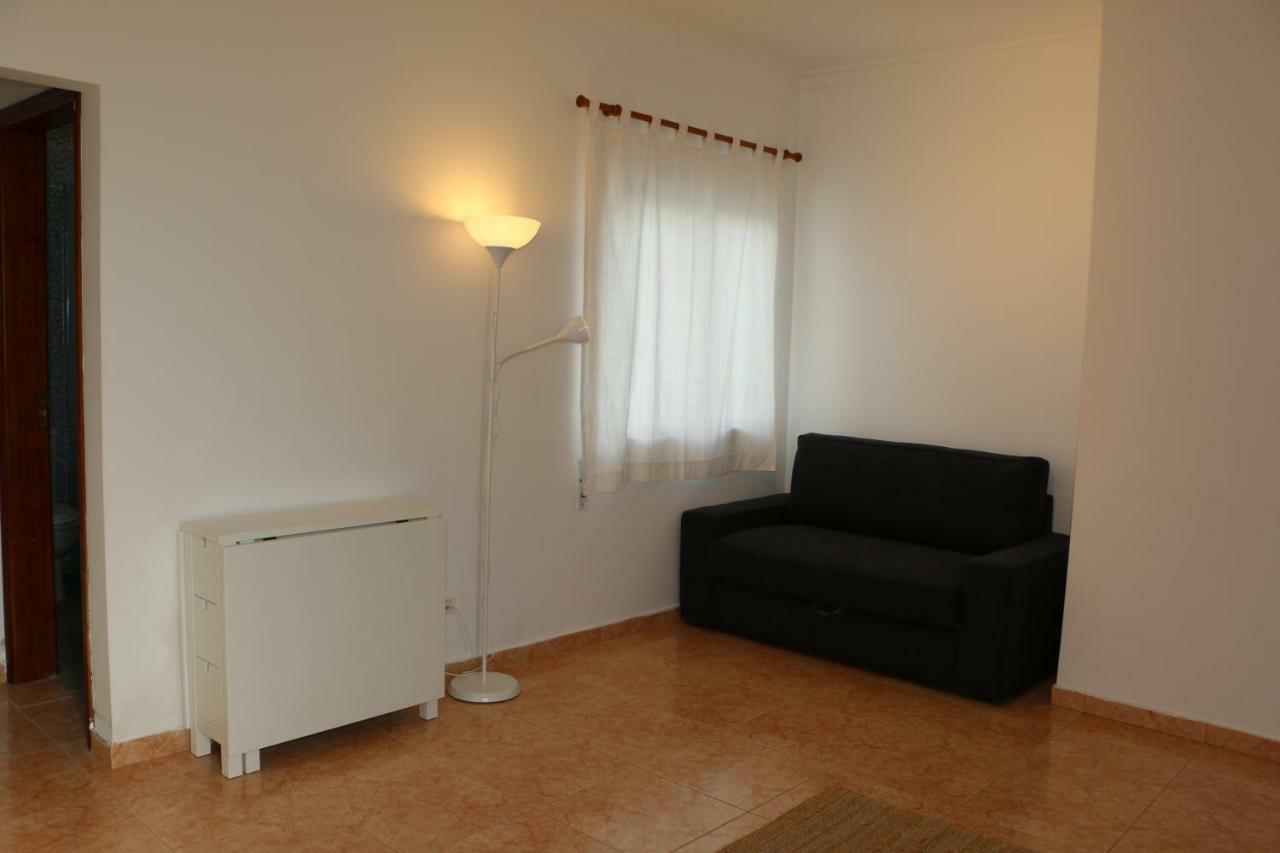 Home4U - Cosy Apartment With Fantastic Terrace カバナス・デ・タビラ エクステリア 写真