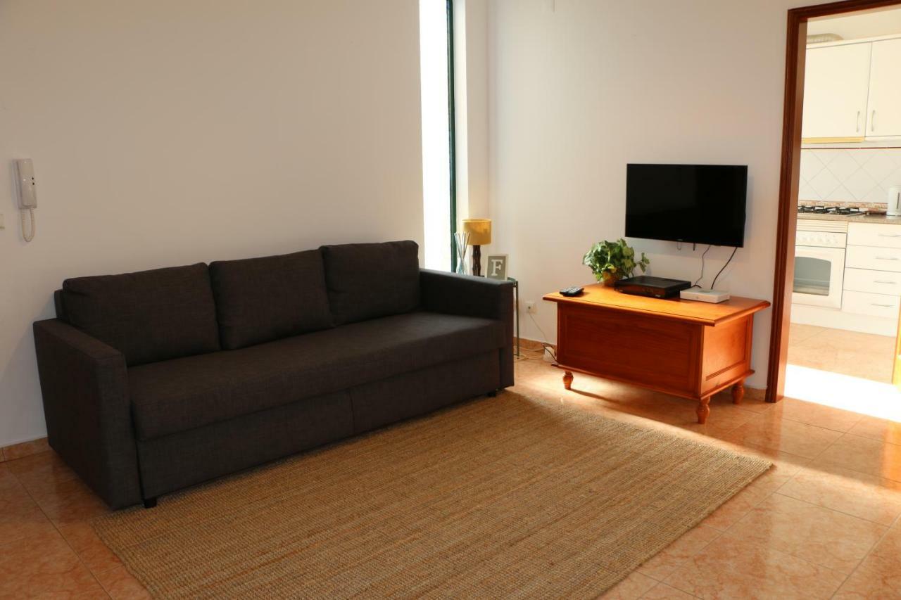 Home4U - Cosy Apartment With Fantastic Terrace カバナス・デ・タビラ エクステリア 写真